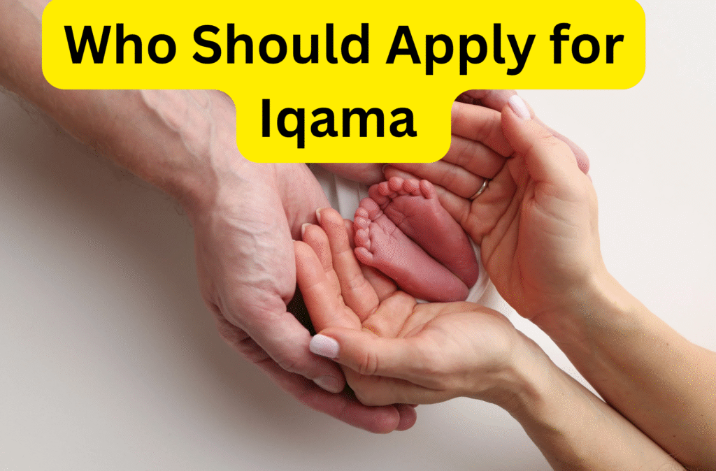 Hands of parents holding baby feet, symbolizing who is responsible for applying for iqama for a newborn baby in Saudi Arabia.